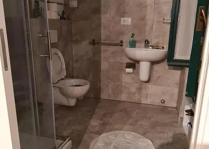 Apartman 아파트 카폴리베리